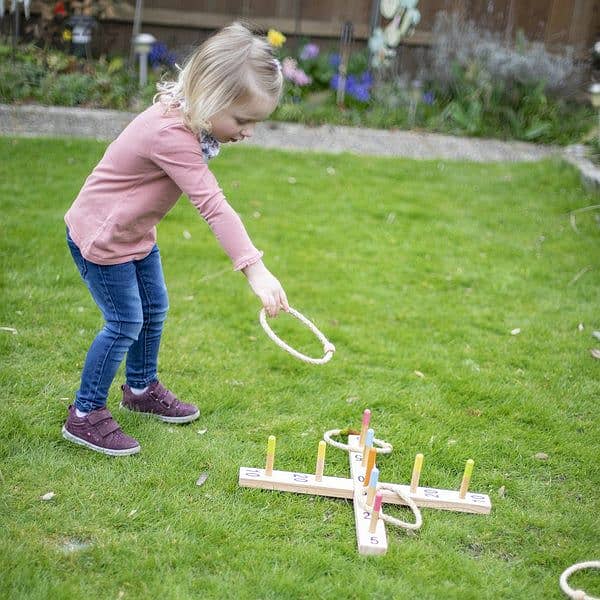 active wooden ring toss game 2