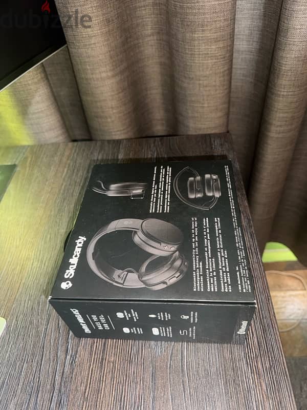 SkullCandy Crusher Headphones 1