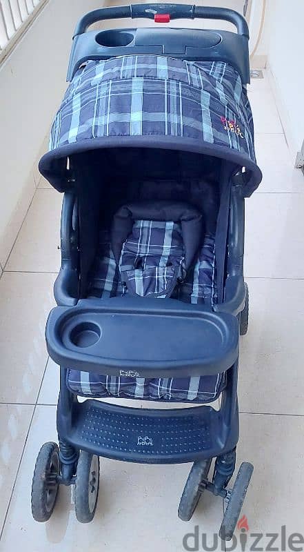 Stroller and car sit 0