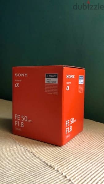 FE 1.8 50mm Sony camera lens