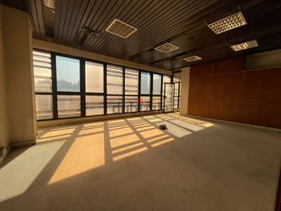 Office for rent in Dora -  مكتب للإيجار  في الدورة