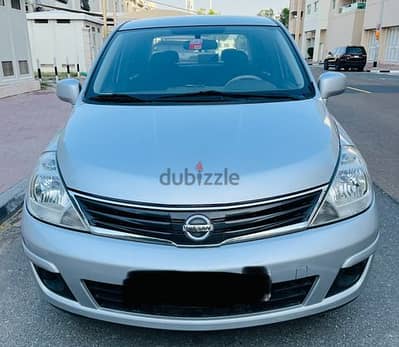 Nissan Tiida 2012 2012