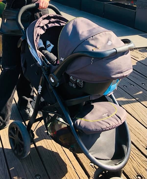 Joie baby car seat and stroller 2