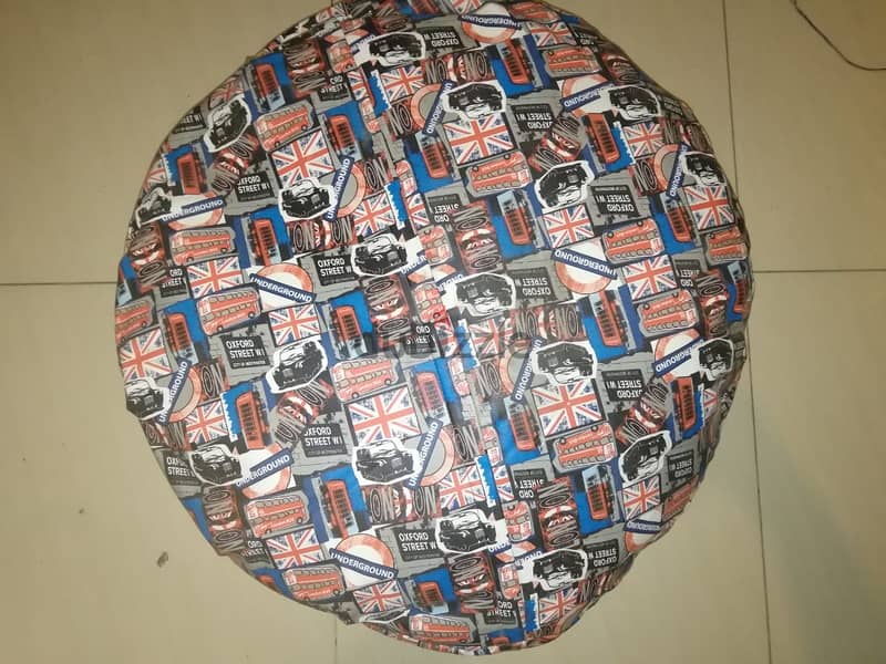 England theme modern Pouf 62 cm 1