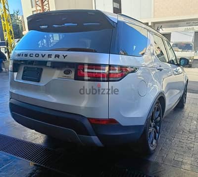 Very  hot deal! super clean car.  Land Rover Discovery 2018