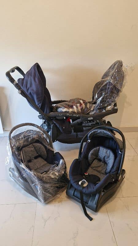 twins stroller +2 car seats 0