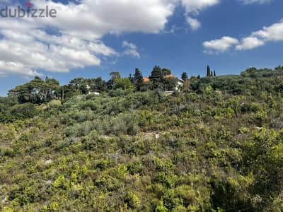 Land for sale in Yarze أرض للبيع في اليرزة