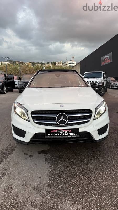 Mercedes-Benz GLA 250 4-matic 2017 0