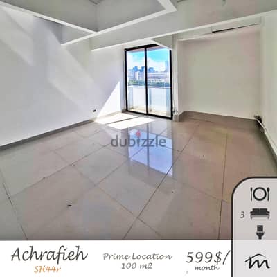 Ashrafieh | Prime Location 100m² Office | 3 Rooms | Catchy Deal