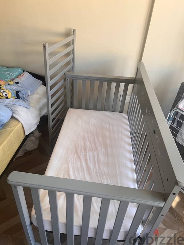 crib with mattress 1