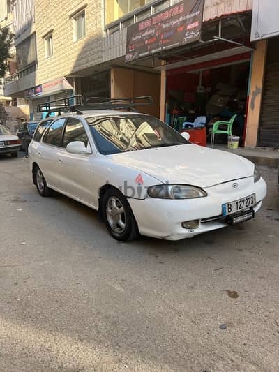 Hyundai Elantra 1998