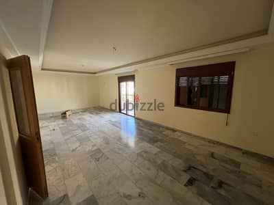 RWB104RR - Apartment for rent in Tripoli