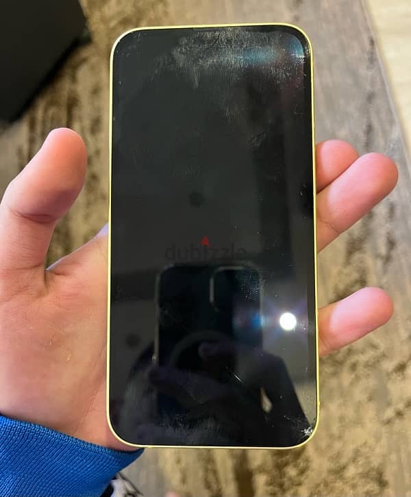 Iphone 14 yellow 128 gb 3