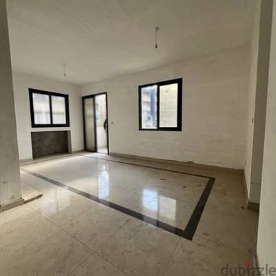 Apartment for sale in Zikrit شقة للبيع في زكريت