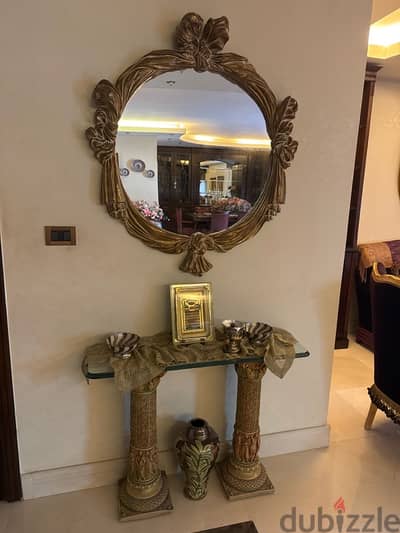 mirror and decor