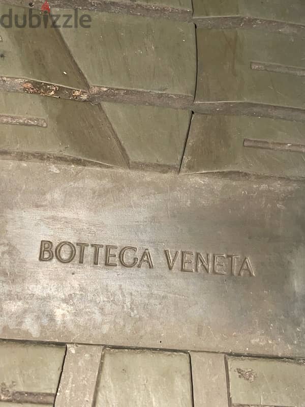 Bottega Veneta 8