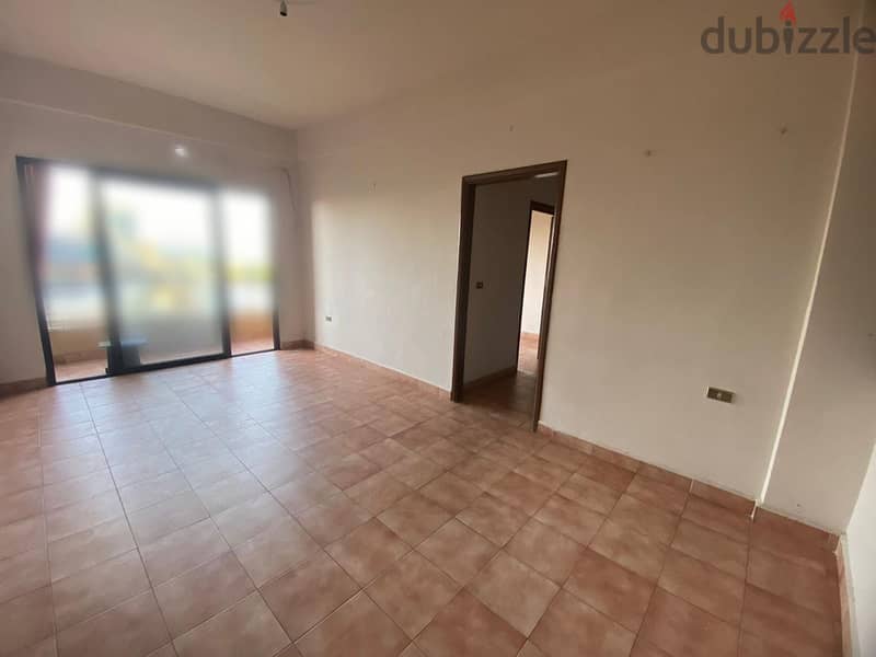 Flat 4 sale MarMkhayel, Achrafieh Mar Mikhael - شقة للبيع في مار مخايل 0