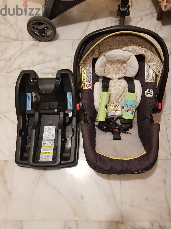 Graco stoller and car seat 5