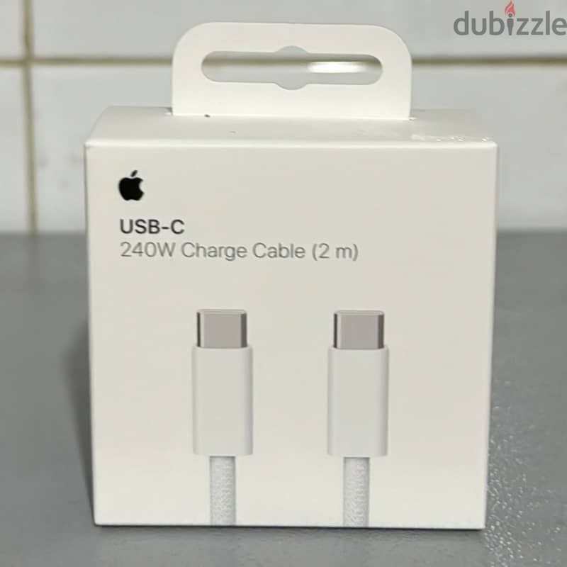 Apple usb-c 240w charge cable 2m original & good offer 0