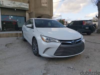 Toyota Camry 2017