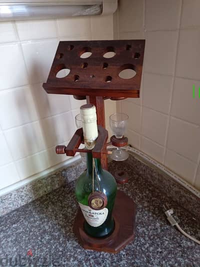 Alcohol Stand