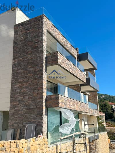 Apartment For Sale in Broumana, Oyoun