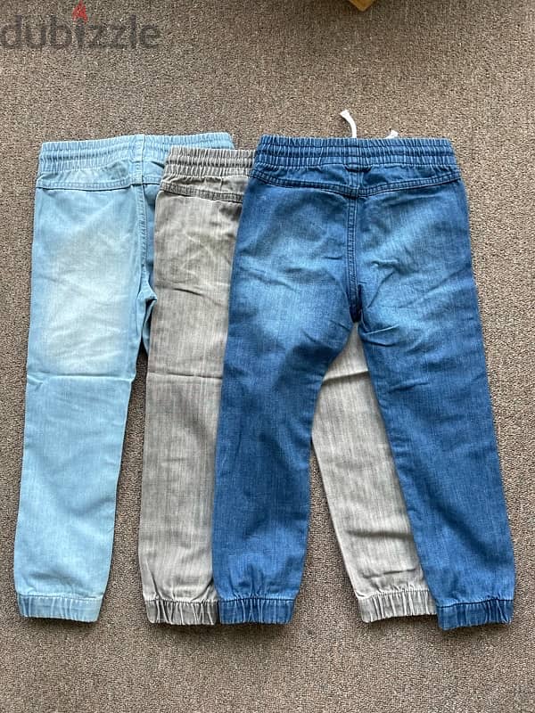 A set of 3 Jeans Trousers H&M 1