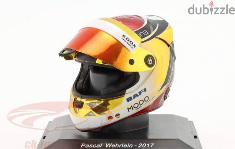 Pascal Wehrrlein (Team Sauber 2017) diecast plastic model 1:5 5