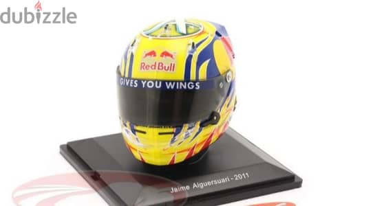 J. Alguersuari (Scuderia Toro Rosso 2011) diecast plastic model 1:5