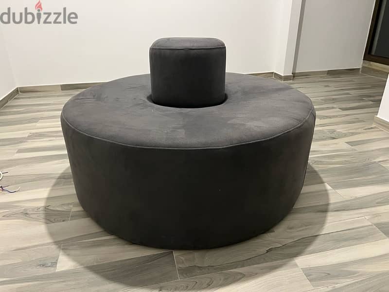 Rounded Pouf/ sofa 4