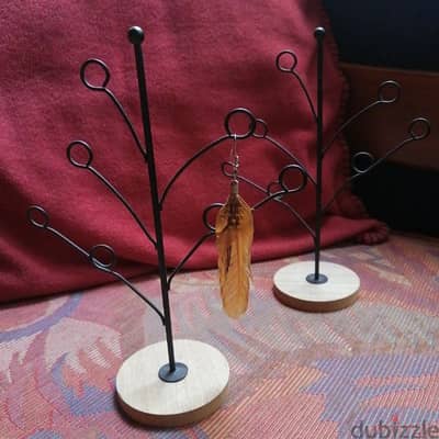 Earrings tree metal display