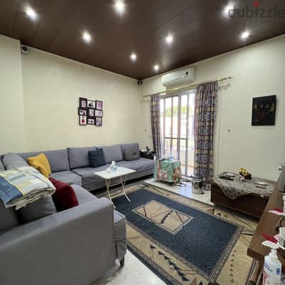 Apartment for sale in Mazraat Yachouh شقة للبيع في مزرعة يشوع