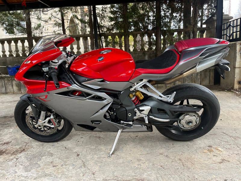 mv agusta F4R 1