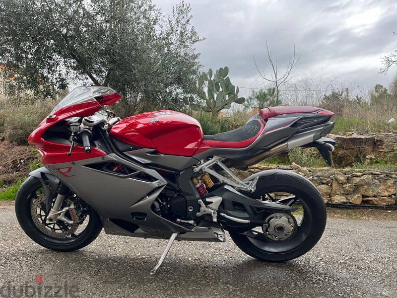 mv agusta F4R 8