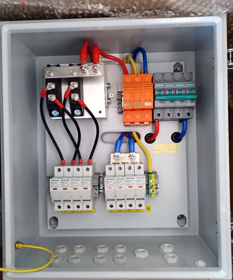 DC Combiner Box Multiple Arrays (4 Arrays) 2