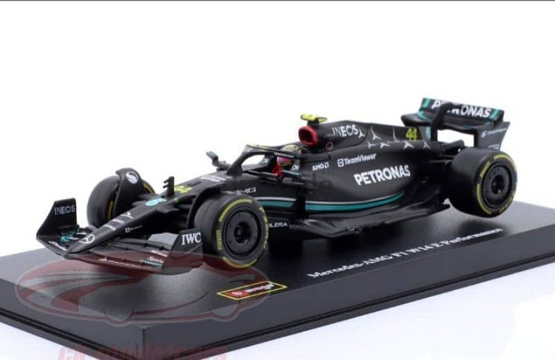 L. Hamilton Mercedes AMG W14 #14 (2023) diecast car model 1;43. 1