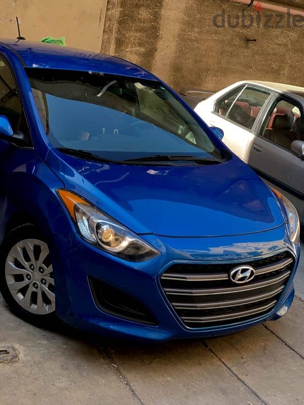 Hyundai Elantra GT 2017 0