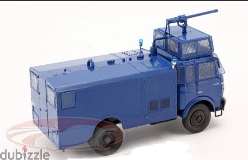 Berliet GBK80 Police Water Canon Truck 1960 diecast car model 1;43. 2