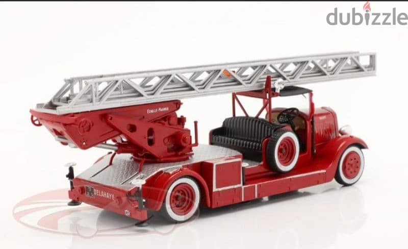 Delahaye 103 Fire Truck diecast car model 1;43. 3