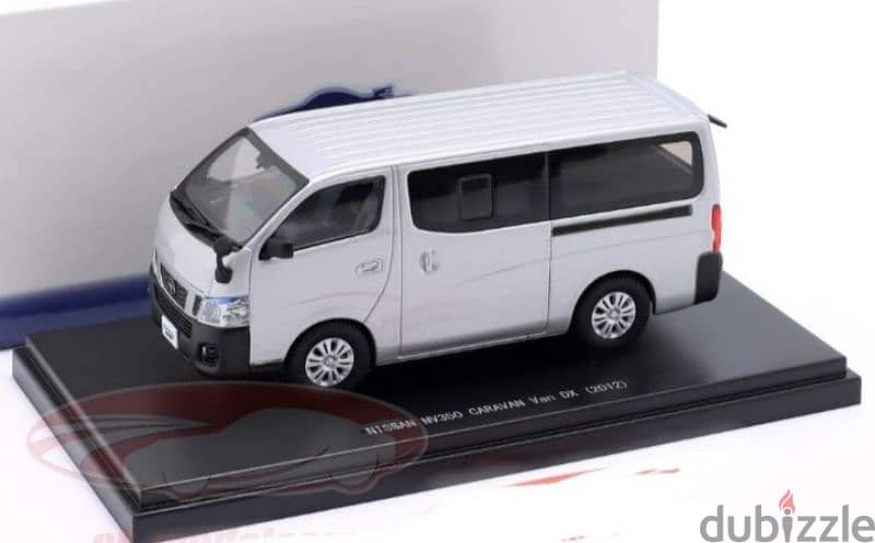 Nissan NV350 Van 2012 diecast car model 1;43. 0