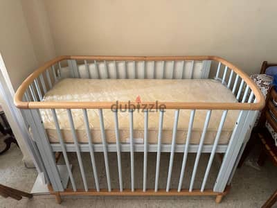 Baby Crib with Matress