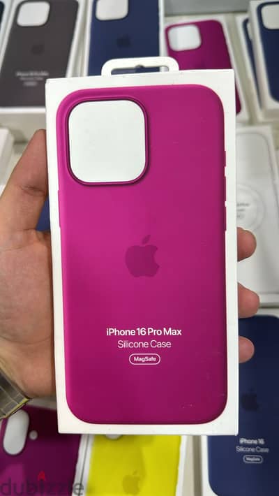 Silicone Case magsafe Iphone 16 pro max Fuchsia amazing & best price