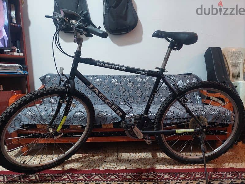 bicycle for sale in good condition with all its accessories 0