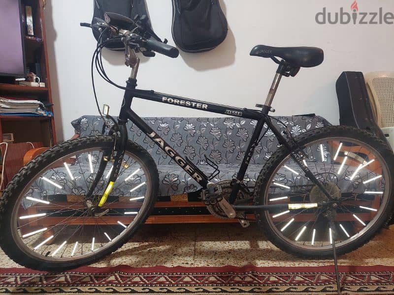 bicycle for sale in good condition with all its accessories 1