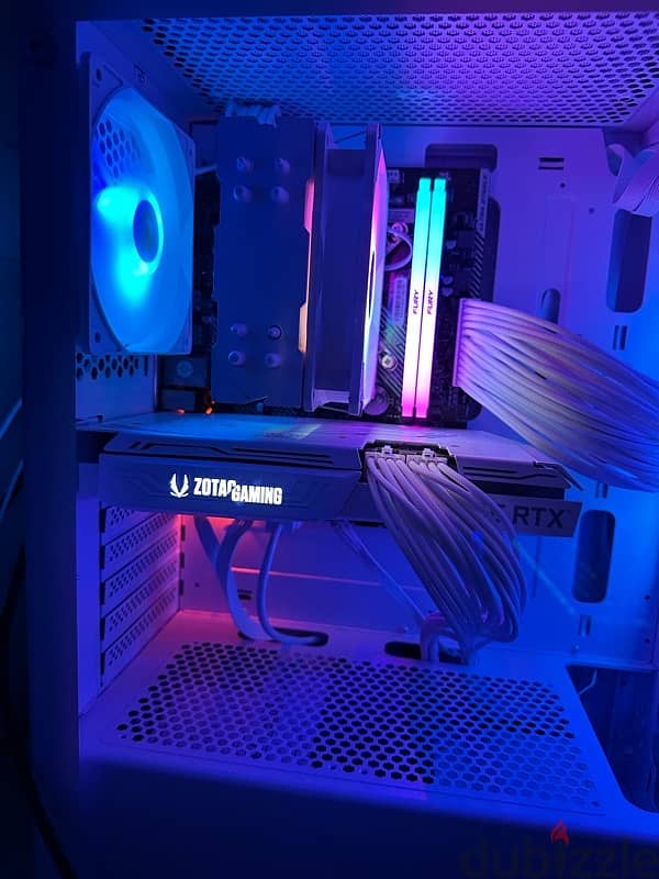 FULL GAMING PC SET UP WHITE EDITION 8