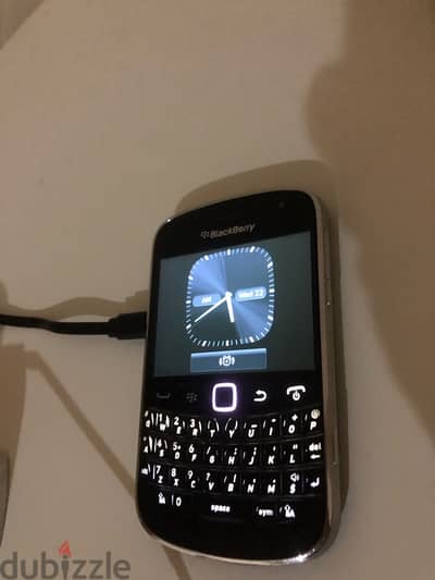 blackbeery bold 4 40$