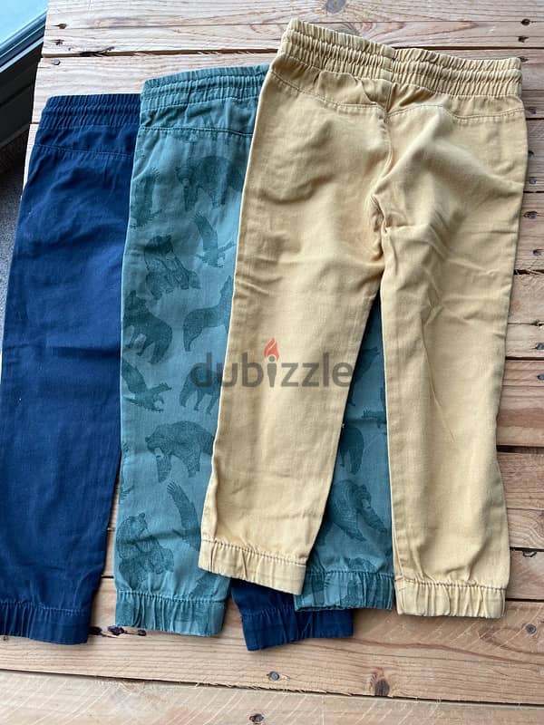 A set of 3 Boys H&M trousers 1