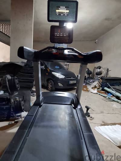 Treadmill cardio machine 170 Kg capacity GEO sport معدات رياضية متنوعة