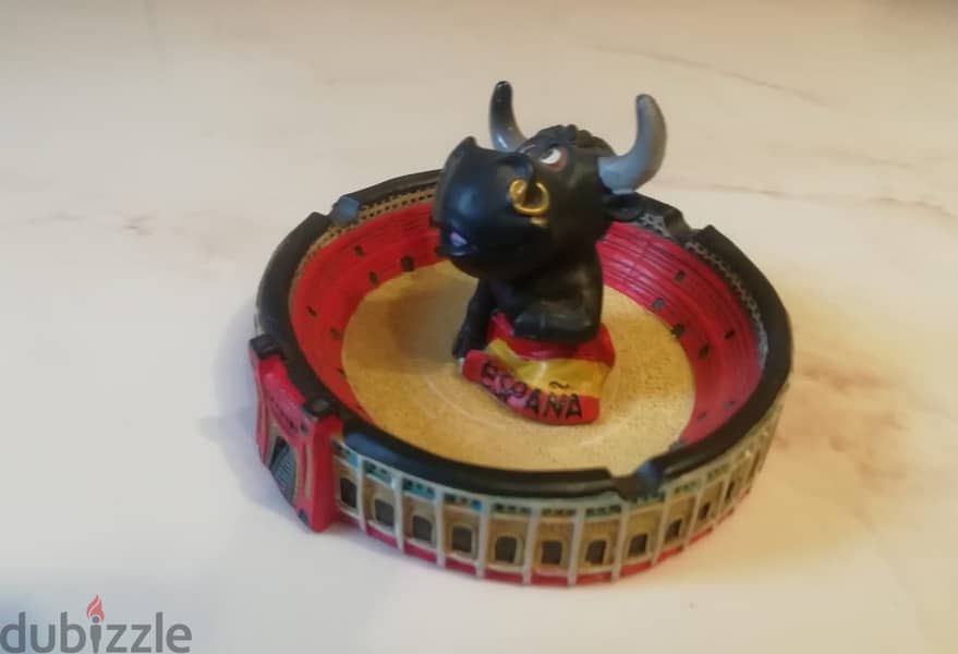 Souvenire from Spain Bull fighting Arena Ashtray 10.5 cm 3