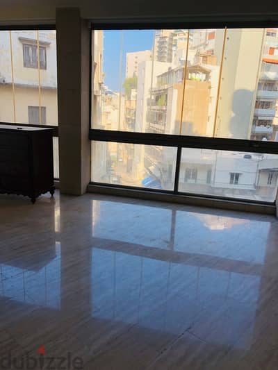 Apartment For Sale in Achrafieh شقة للبيع في الاشرفية